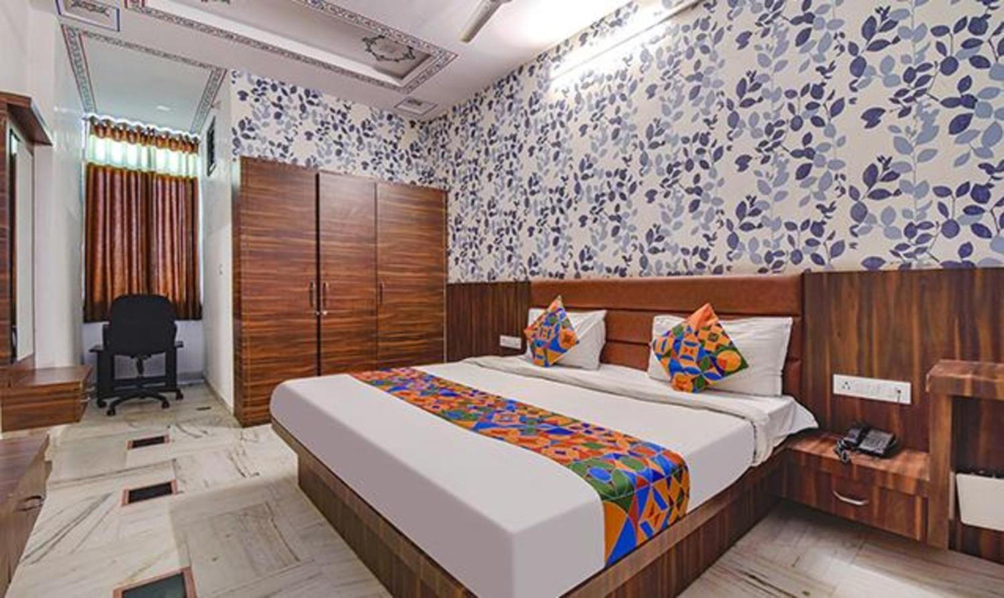 Fabhotel Ranbanka Udaipur Exteriör bild