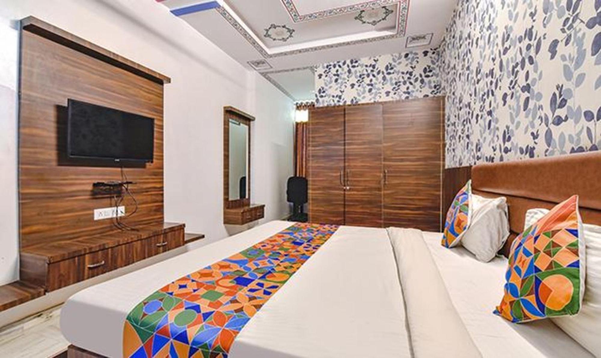 Fabhotel Ranbanka Udaipur Exteriör bild