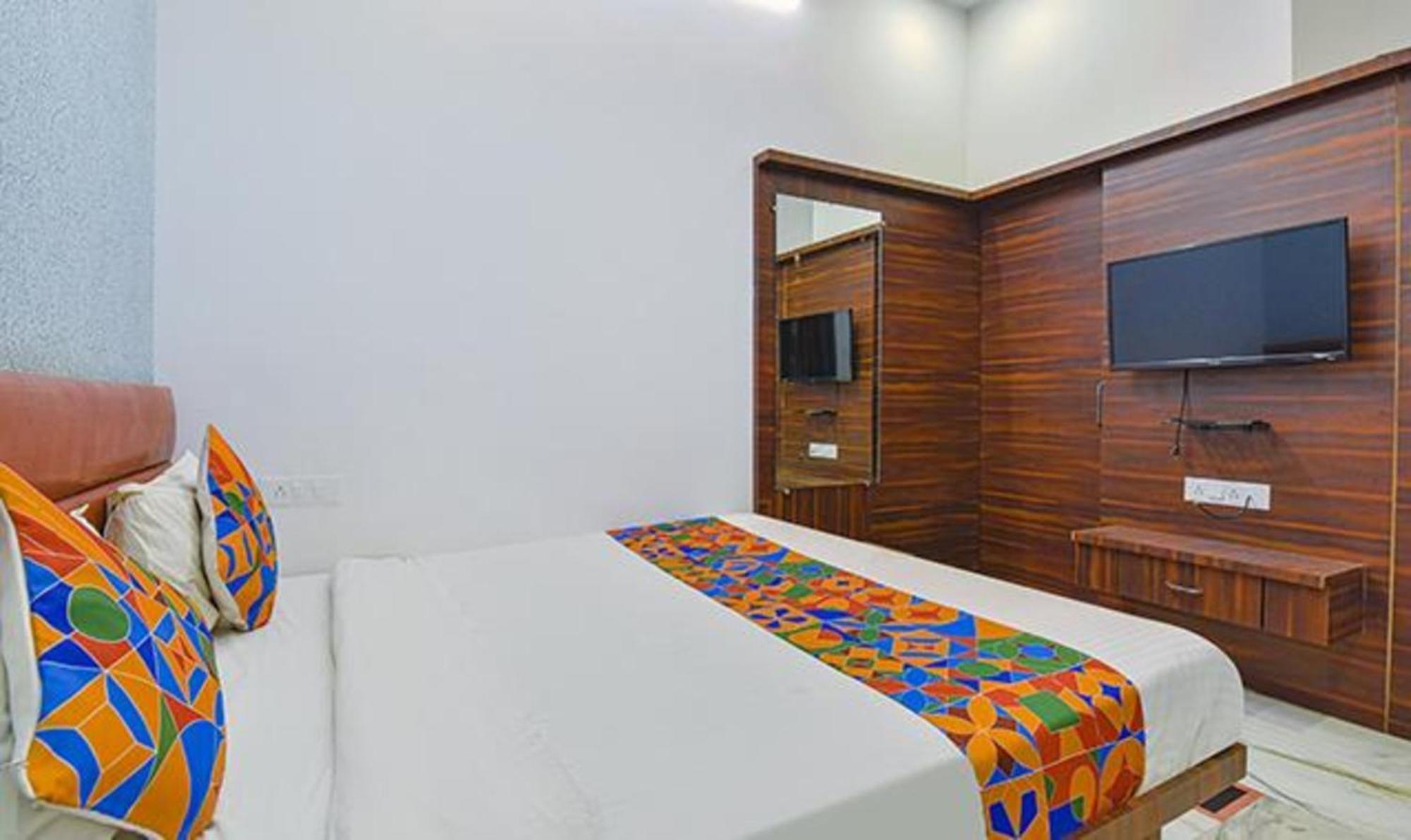 Fabhotel Ranbanka Udaipur Exteriör bild