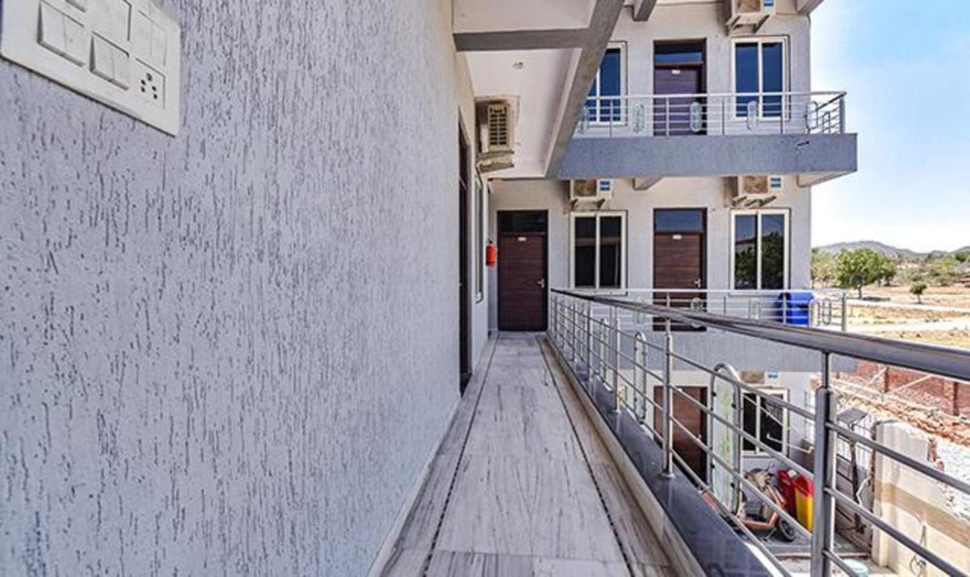 Fabhotel Ranbanka Udaipur Exteriör bild