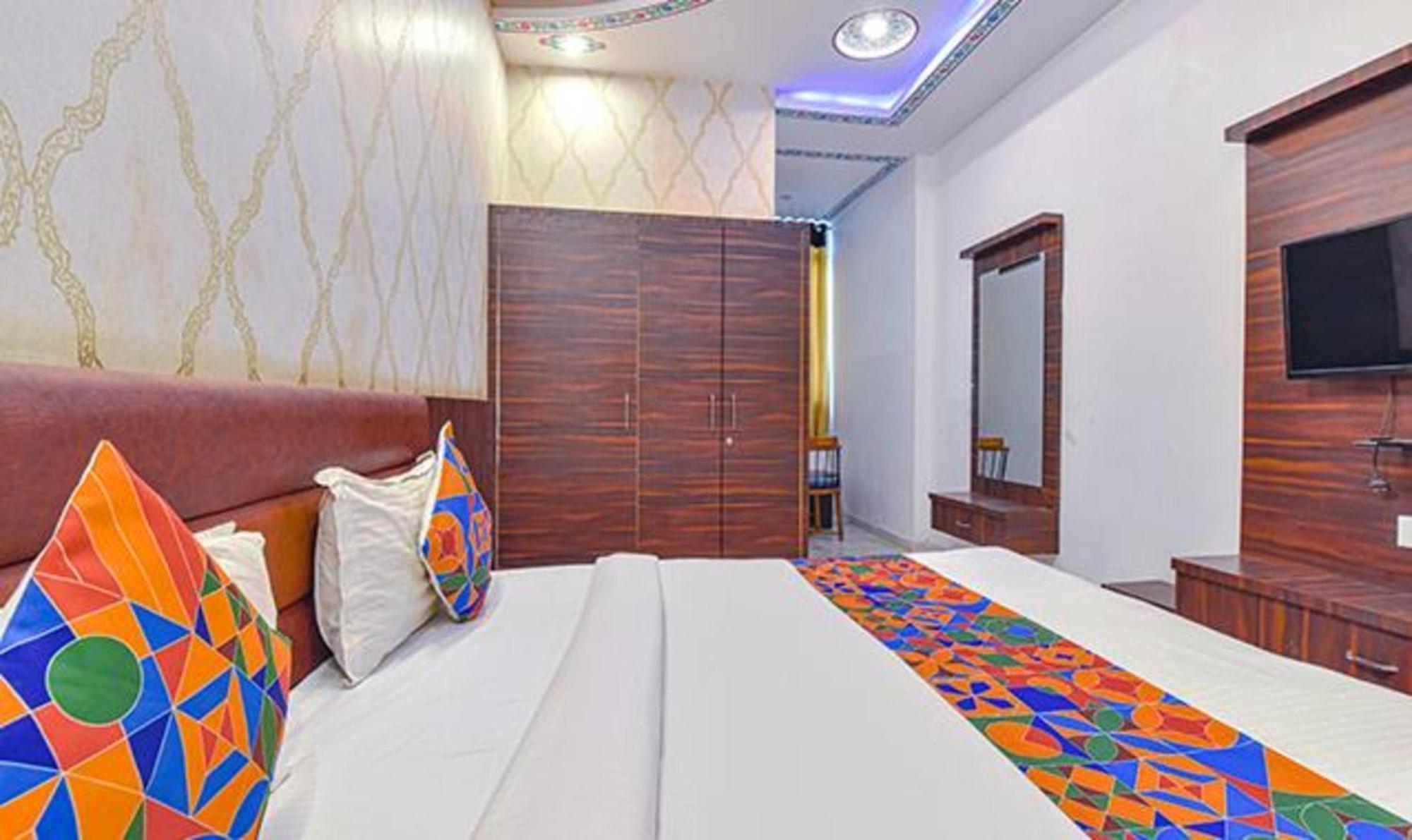 Fabhotel Ranbanka Udaipur Exteriör bild